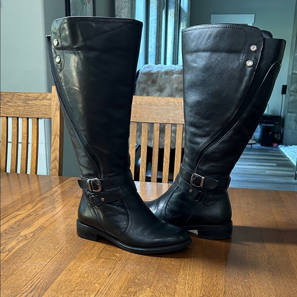 David Tate Saratoga Extra Wide Calf Size 7.5 Black Leather Buckled Belt Boots